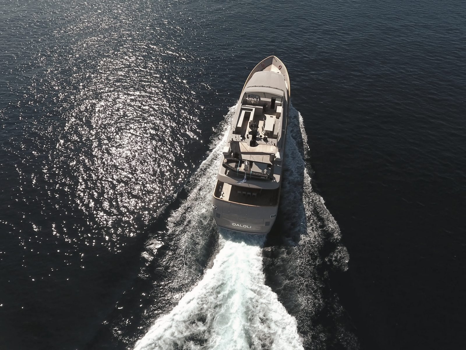 A motor yacht under way, seen from above